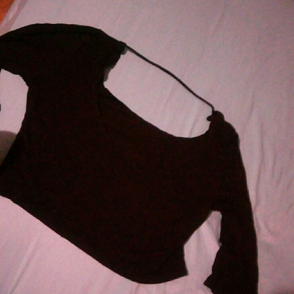 Crop top - Picture 3 of 4